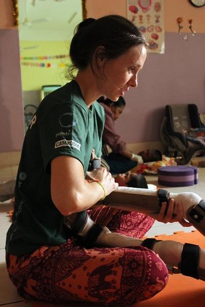 Physio student volunteering in Cambodia Volunteer physio in paediatric setting in Cambodia